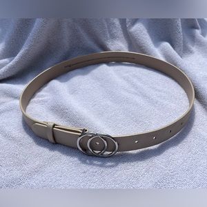 H&M Divided Cream Circle Belt